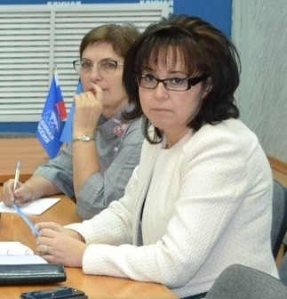 AUdK5gE3-D8.jpg